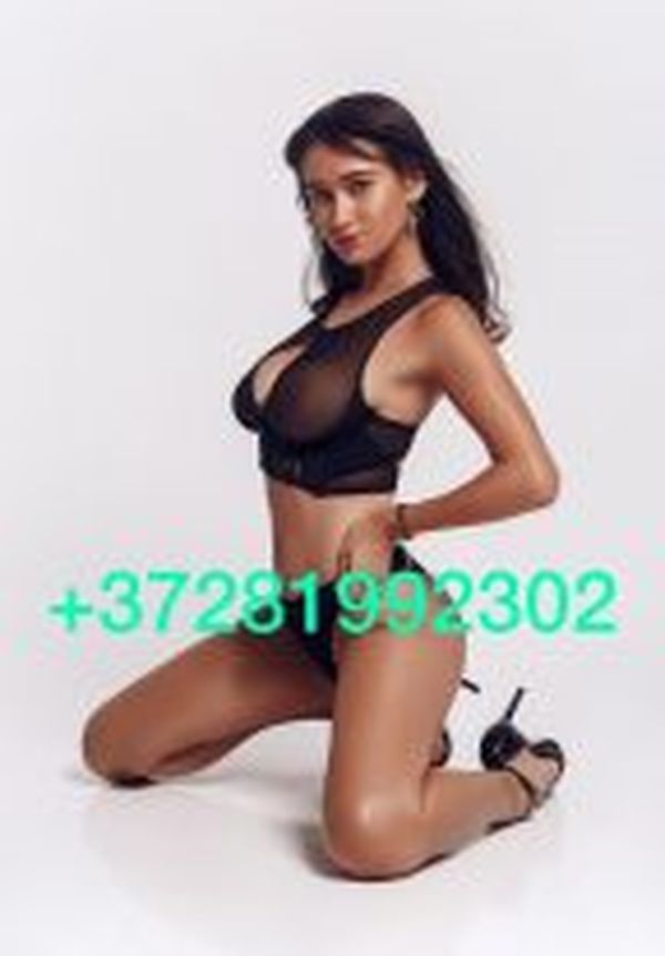 Enjoy naughty time with escort Genith Kaposvár