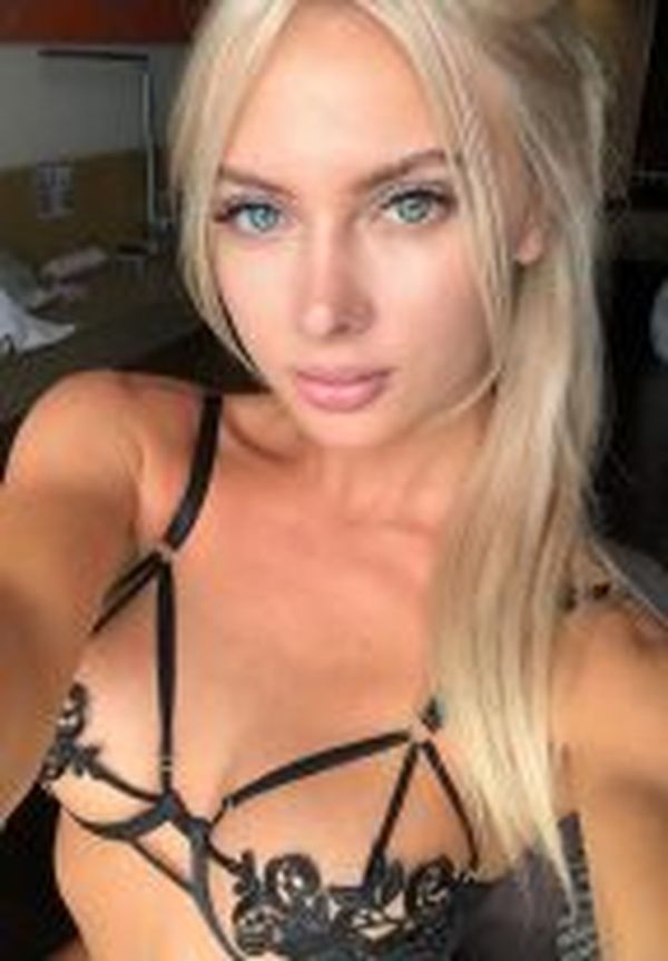 Najoua, 38, Eger - Heves, Spanking - On me