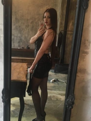 Escort Darioq, Nyíregyháza young existing lady