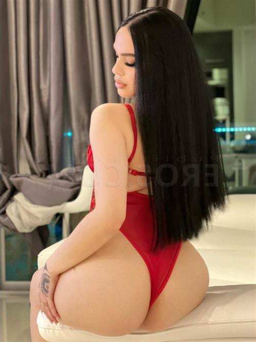 Escort Anyany,Békéscsaba outcall only in hotels